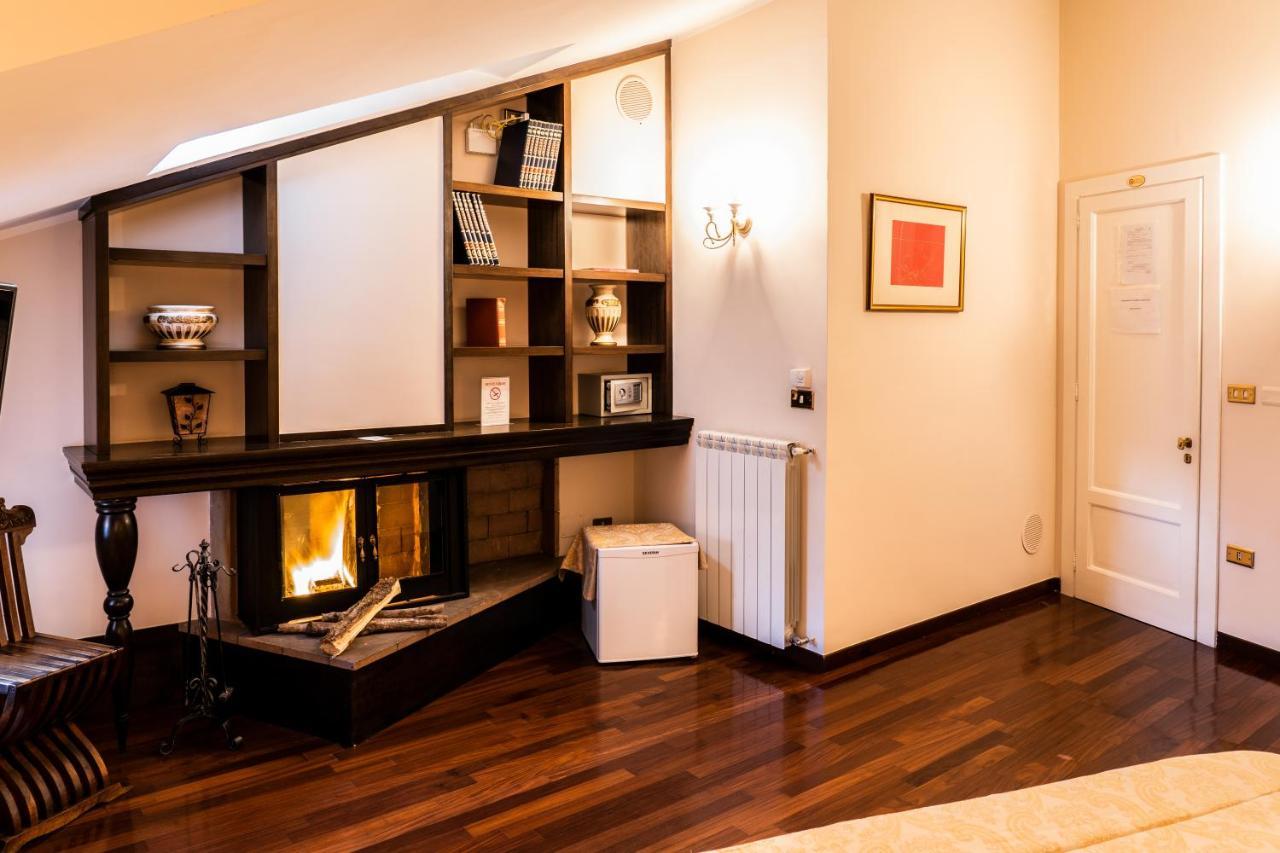 Real Borbone Bed & Breakfast Caserta Exterior foto