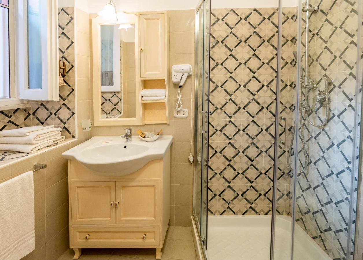 Real Borbone Bed & Breakfast Caserta Exterior foto